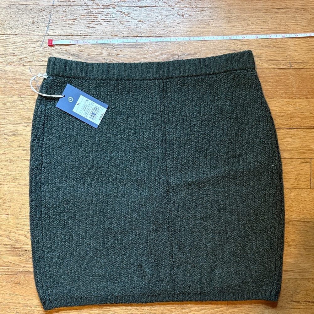 Universal Thread Mini Skirt Bundle, size Medium - Picture 6 of 7